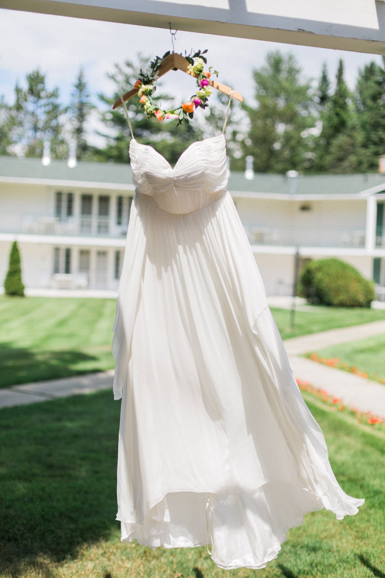 Ivy & Aster Bridal | The Weber Photographers | Associate Photographer Chelsey Granger