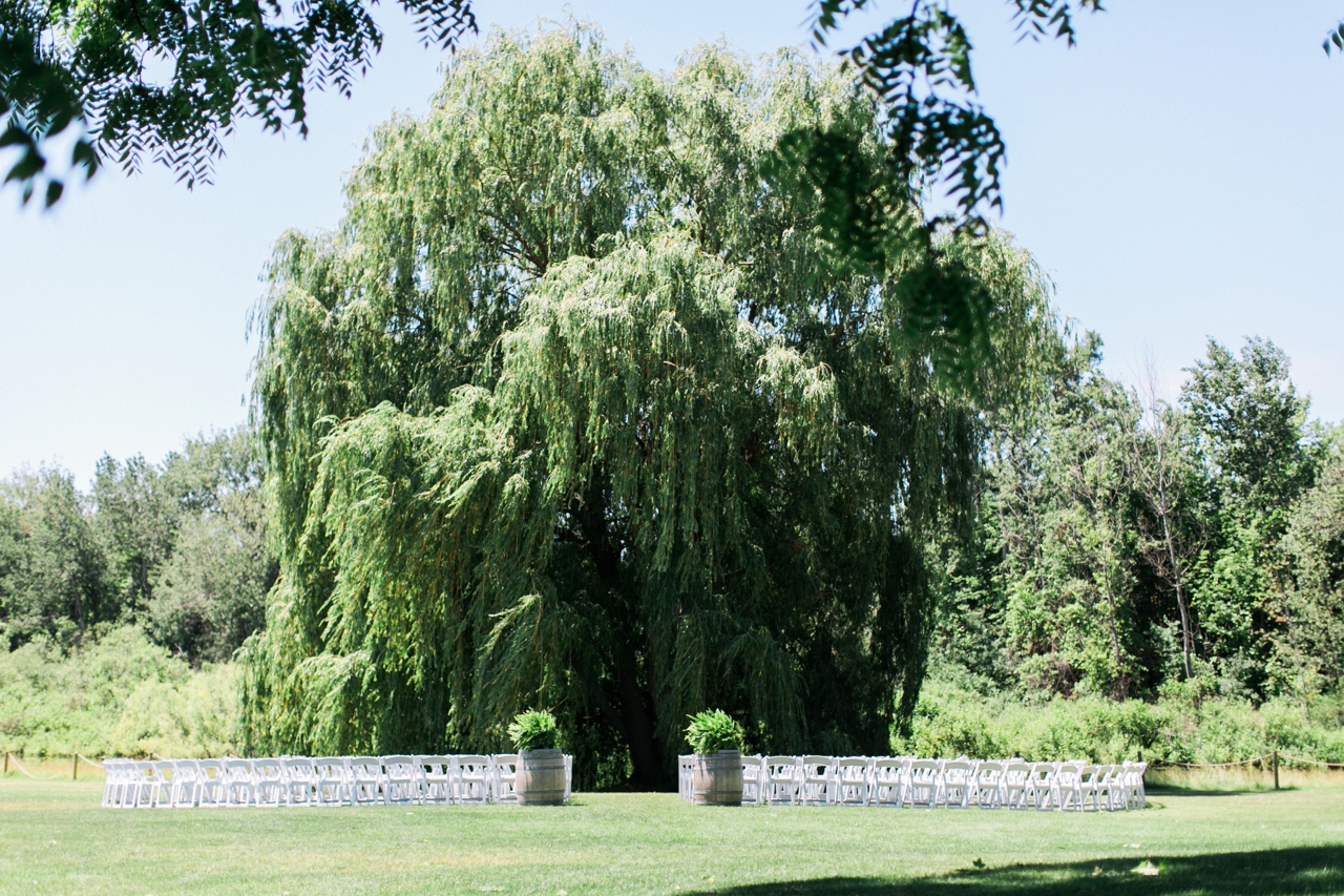 Aurora Cellars Wedding | Leland | Traverse City Michigan Wedding Photography | The Weber Photographers | Associate Photographer Megan Newman