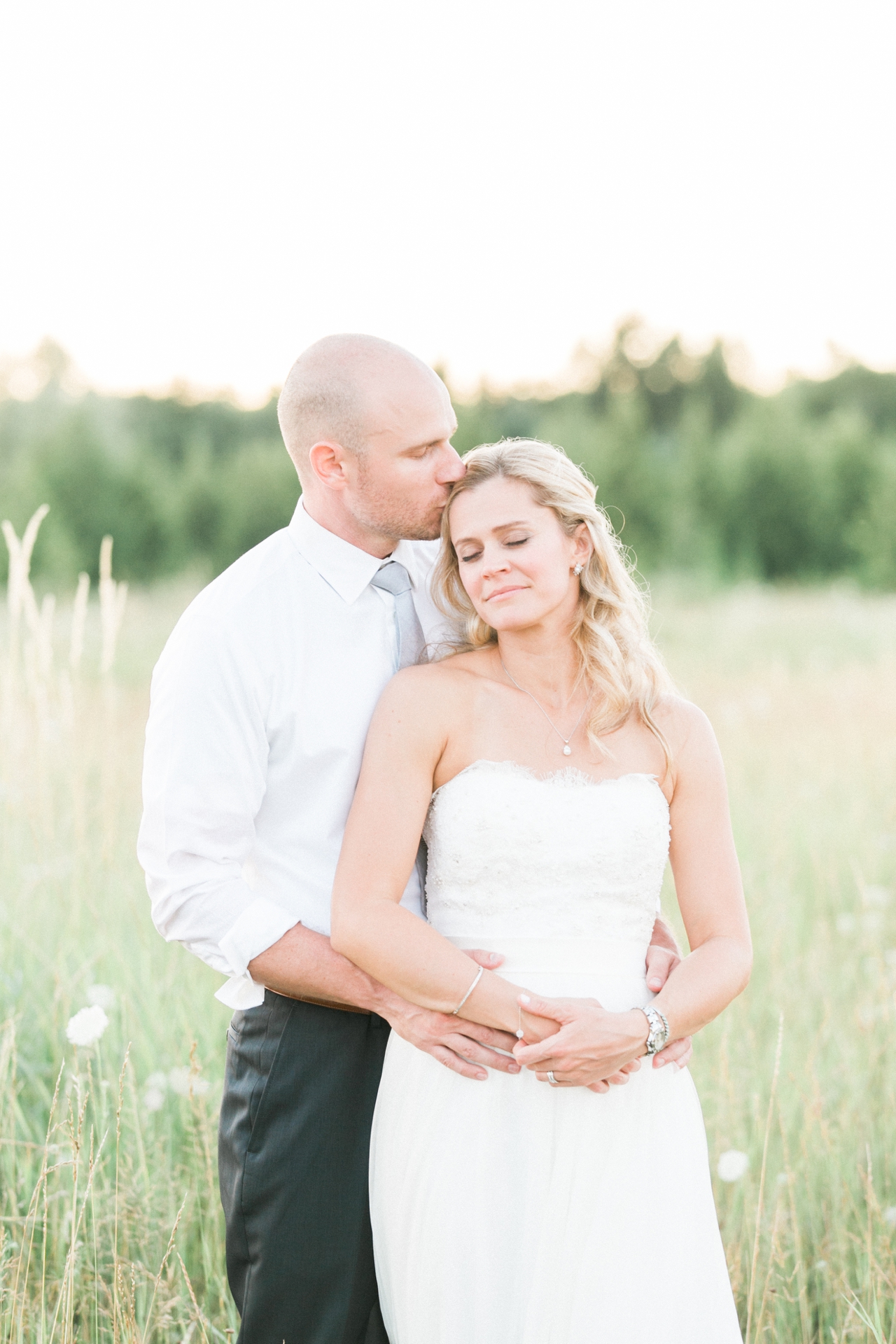 Shanahan's Barn | Charlevoix Wedding Photographer | The Weber Photographers | Associate Photographer Chelsey Granger