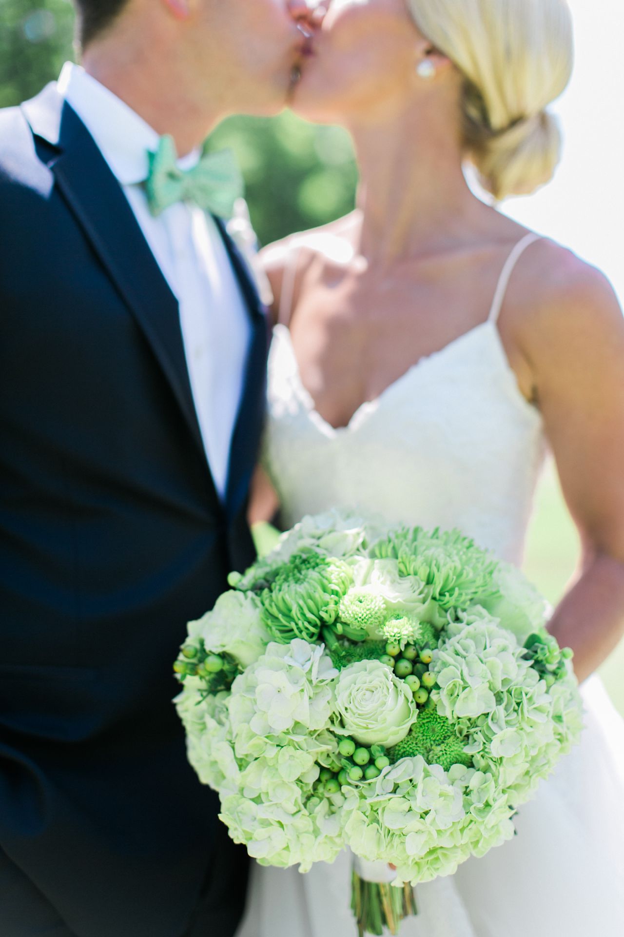 Monique Lhuiller | Walloon Lake Country Club Wedding | Monarch Garden & Floral | The Weber Photographers