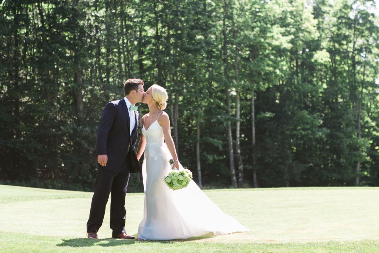 Walloon Lake Country Club Wedding | Monarch Garden & Floral | The Weber Photographers