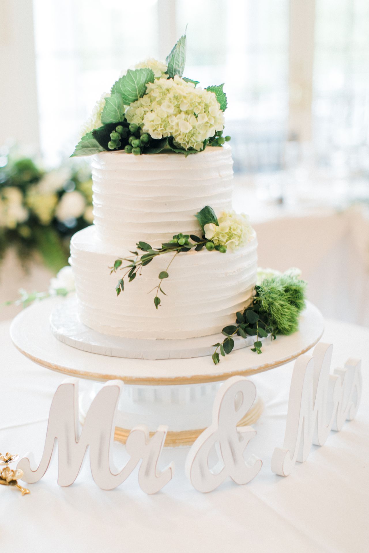 Walloon Lake Wedding Reception Desserts | The Weber Photographers