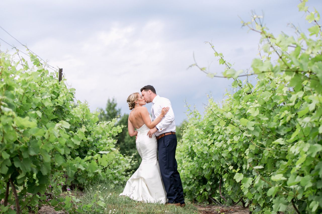 Lakeside Winery Wedding | The Weber Photographers
