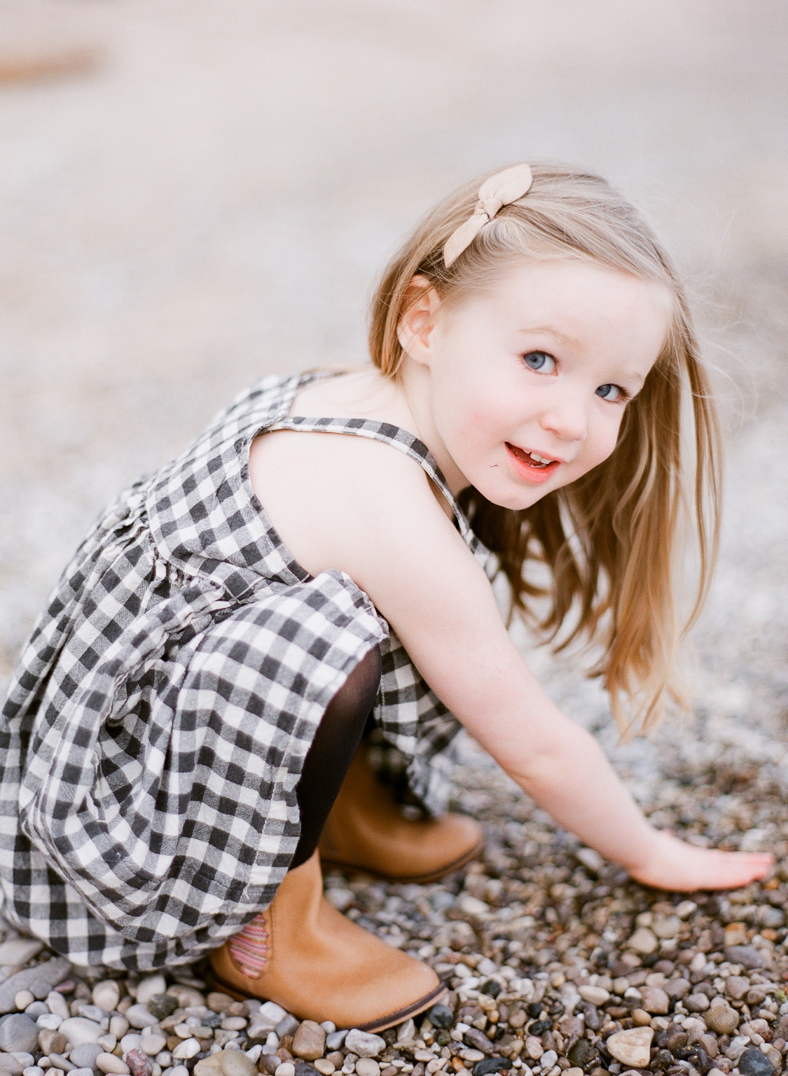 Lake Michigan Family Portrait | The Weber Photographers