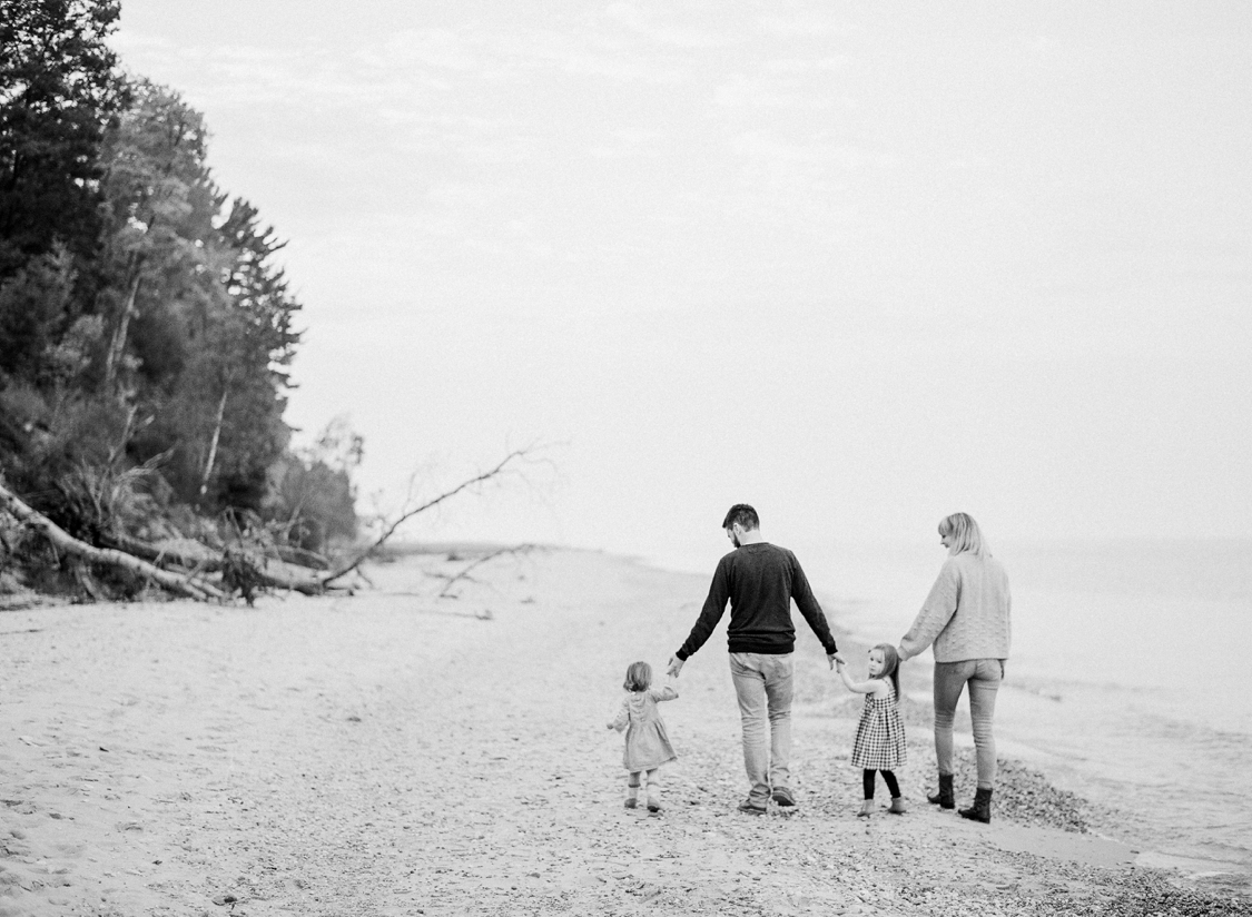 Lake Michigan Family Portrait | The Weber Photographers