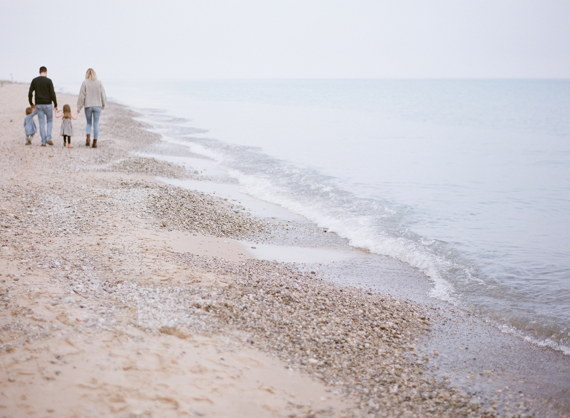 Lake Michigan Family Portrait | The Weber Photographers